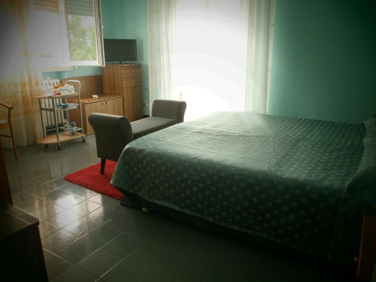 Il Leprotto - Room & Breakfast Altedo Exterior photo